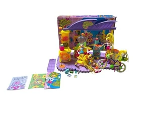 Betty Spaghetty Doll Betty's Beauty Zone Playset W/Doll & Accessories Read ! - Picture 1 of 8