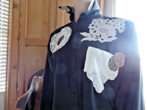 JEFFREY BEE ICONIC SCHWARZES BAUMWOLLHEMD MIT APPLIKATION - Bild 1 von 6