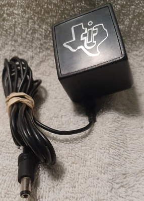 Vintage OEM Texas Instruments AC 9175 Power Adapter for TI Calculators - Image 1 of 2