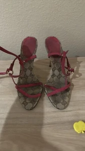 Gucci Pink Sandals  - Picture 1 of 4