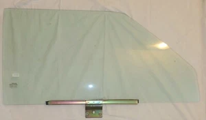 INNOCENTI FIAT ELBA (1991 - 1996)/ VETRO SCENDENTE DESTRO/ FRONT LATERAL GLASS - Imagen 1 de 2