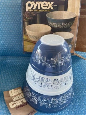 PYREX Colonial Mist 300-95 3-piece Mixing Bowl Set - 401 402 403 in BOX - NEW - Image 1 of 4