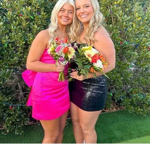 Mini abito donna Lulus rosa raso senza spalline fiocco S HOCO festa nuovo - Foto 1 di 11