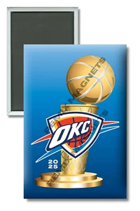 Trofeo de baloncesto 2025 NBA Champions OKC Oklahoma City Thunder imán de 2" x 3" - Imagen 1 de 3