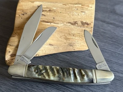 Cuchillo de bolsillo plegable Frost Cutlery Family Rams Horn Stockman 2007 - 35 aniversario Foto 1 de 4