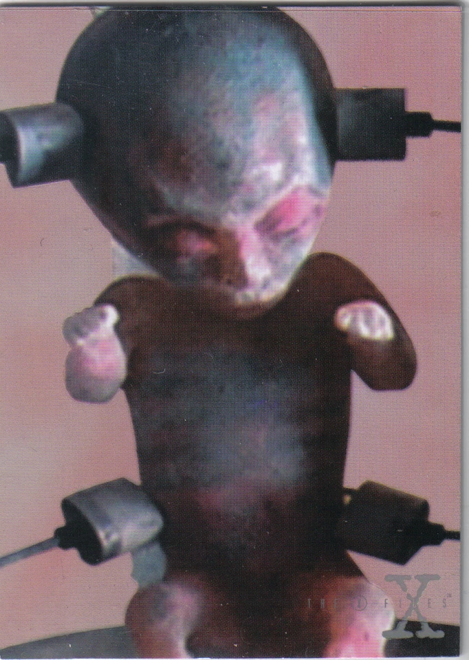 X FILES CONTACT ALIEN VISITATIONS CARD A1 - Image 1 of 1