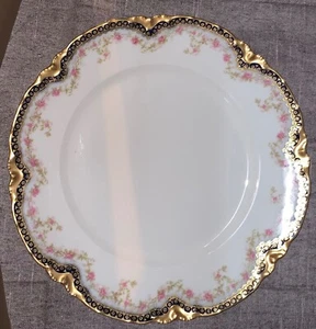 HAVILAND LIMOGES Dinner Plate 9.5 “ Floral Gold Rim - Picture 1 of 7