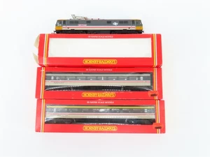 OO Scale Hornby Intercity Electric Locomotive #86228 w/ 2 Passenger Cars - Picture 1 of 17