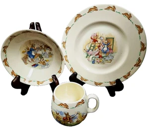 Royal Doulton Bunnykins Complete Set of 3-" Doing Chores" Made in England. MINT - Picture 1 of 9