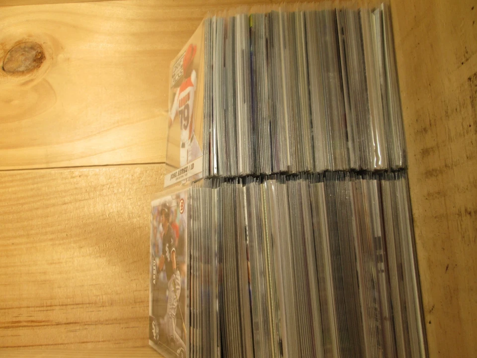 Jose Abreu Singles $0.99-$60.00 Each - Image 1 of 1