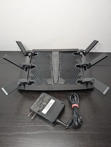 Netgear Nighthawk X6 R8000 3200 Tri-Band Wireless Router mit 5 Ports - Bild 1 von 9