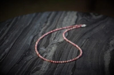 Hermosos collares hechos a mano con cuentas redondas facetadas de rodonita rosa 18"" Foto 1 de 4
