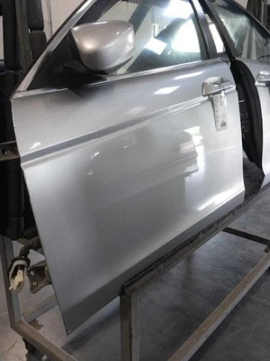 Conjunto de puerta delantera izquierda usado se adapta a: Honda Accord 2012 eléctrico SDN delantero L Foto 1 de 4