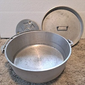 GSI Outdoors Dutch Oven 12" Cast Aluminum Camping Cook Pot Kettle w/Lid, Handles - Picture 1 of 9