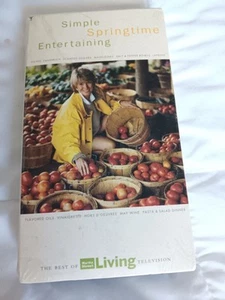 Martha Stewart Vhs SPRING TIME ENTERTAINING - Picture 1 of 2