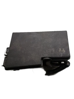 Motor de caja de fusibles con lámpara de nivel de lavadora compatible con 10-12 MAZDA CX-7 1324973 Foto 1 de 4