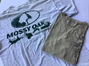 Y2K Mossy Oak Field Staff and Carhartt XL Hunting T Shirts Set Of 2 Beige Gray - Picture 1 of 18