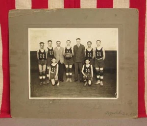 Vintage 1925 Antique Basketball Team Photograph 8x10 Photo Reading,Pennsylvania - Picture 1 of 4
