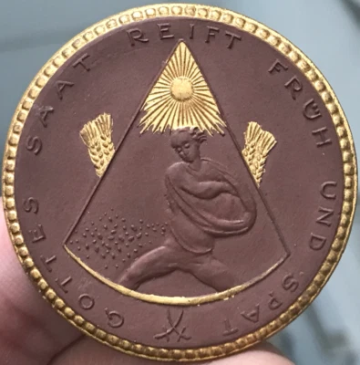 1922 Germany Scheuch-713a Dresden Brown Porcelain - Apostelkirche Apostle Church - Image 1 of 2