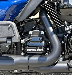 Texto personalizado negro y gris bandera americana M8 cubierta de transmisión inserto. Harley M8 - Imagen 1 de 8