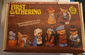 Vintage Wee Crafts First Gathering 8 Figuren Keramik bemaltfertig 8 - Bild 1 von 3
