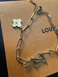 Louis Vuitton Louisette Double Chain Pin Charms Gold Tone Bracelet - Picture 1 of 11