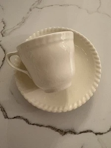 Vintage Johnson of Australia 1950’s Creamy White Pie Crust edge Duo Cup Saucer - Picture 1 of 7