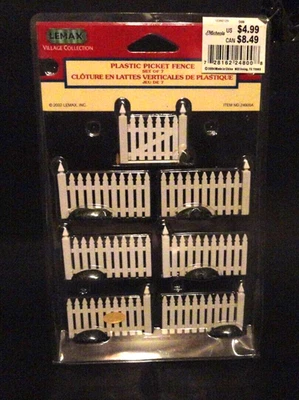 LEMAX PLASTIC PICKET FENCE SET OF 7 PIECES❄ - Image 1 of 4