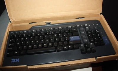 IBM KU-9958 USB Wired Full Width Rubber Dome Computer Keyboard w/Palm Rest NOS - Image 1 of 4