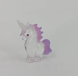 Piccola statuetta in miniatura vetro unicorno scintillante con cristalli occhi e rosa Maine - Foto 1 di 8