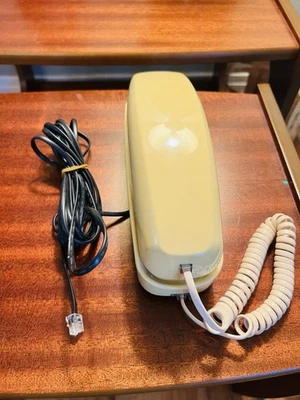 Проводной винтажный телефон 80-х Conair Corp, наземная линия, телефон - Изображение 1 из 4