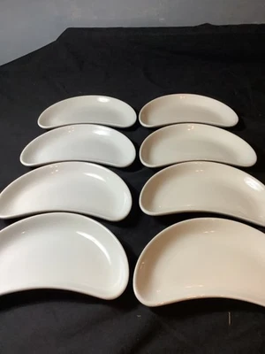 Olympia Whiteware Crescent Side Plates x8- Measuring 20x11.5cm - Image 1 of 4