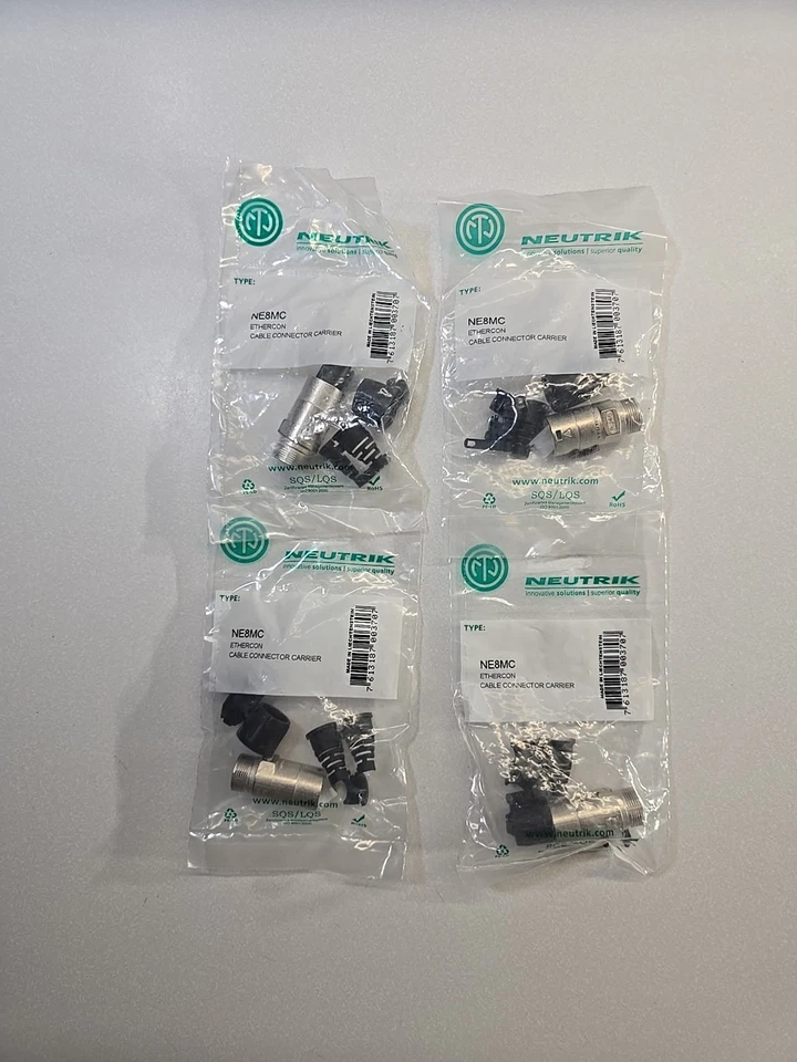 Lote de 4 conectores de cable Neutrik NE8MC-B-1-Ethercon, negro TOTALMENTE NUEVOS Foto 1 de 1