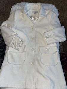 Chow Fun girls sz. L ivory button up winter coat. Beautiful  - Picture 1 of 9