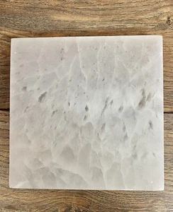 4" Selenit Fliese Quadrat Kristall Selenit Ladeplatte Meditation Reinigung. - Bild 1 von 3
