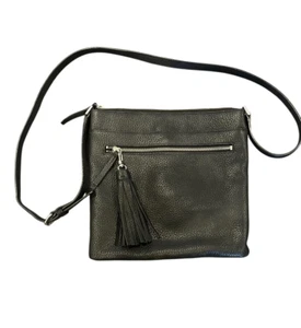 Mint Condition Nordstrom HALOGEN Black Pebble Leather Slim Crossbody Purse Handb - Picture 1 of 8