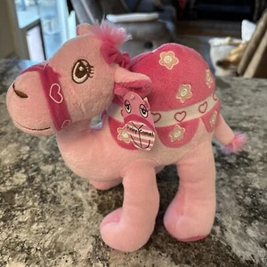 Peluche rosa The Camel Company peluche niña camel 10” corazones San Valentín - Imagen 1 de 8