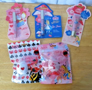 Disney Alice in Wonderland Lip Gloss and Makeup Blender Bundle NEW - Picture 1 of 10