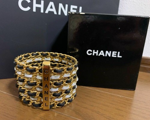 Bracciale Braccialetto Vintage Chanel 93C 7 Catene Oro Nero Bianco Con Scatola Molto Raro