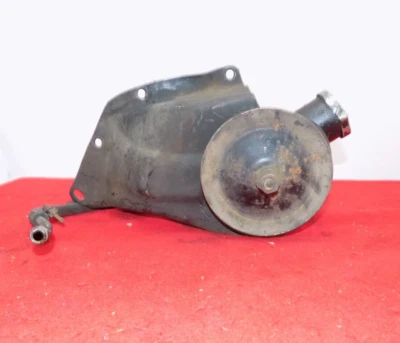 1965 1966 1967 Oldsmobile 330 400 V8 Power Steering Pump Bracket 382418JO OLDS - Image 1 of 4