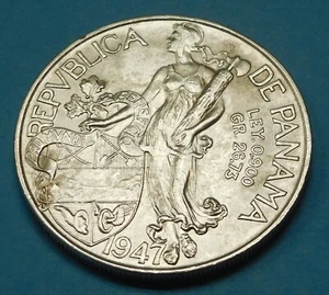 PANAMA 1947 Balboa Crown Silver Coin  -  CONQUISTADOR - Picture 1 of 2