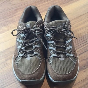 New Balance Women's Sz 9.5 B 669 V2 WW669LC2 Brown Casual Lace Up Shoes Sneakers - Picture 1 of 10