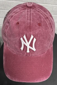 Women's New York Yankees 47 Brand Twins Distressed Strapback Adjustable Hat Cap - Picture 1 of 9