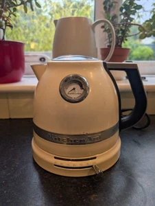 KitchenAid Artisan 1.5L Variable Temperature Kettle Cream White Tested Working - Picture 1 of 15