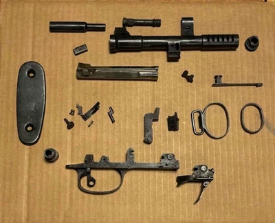 ENORME LOTE DE PIEZAS SVT40 PERNO CULATA GATILLO PROTECTOR Y MÁS! TOKAREV SEGUNDA GUERRA MUNDIAL RUSO Foto 1 de 4