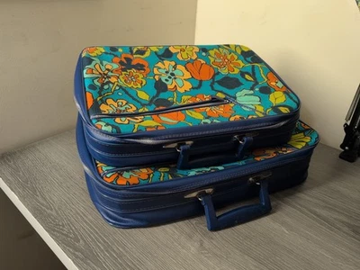Conjunto de mala floral Bantam Travelware das décadas de 1960 ou 1970 - Imagem 1 de 4