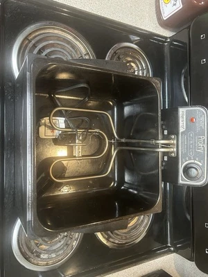 Freidora de aire eléctrica Presto 03422 Digital AirDaddy de 4,2 cuartos de galón Foto 1 de 3