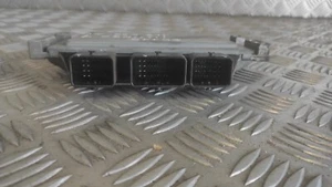 Calculateur Moteur SIEMENS - RENAULT Twingo I (1) 1.2 Ess - Réf : 8200473744 - Picture 1 of 4