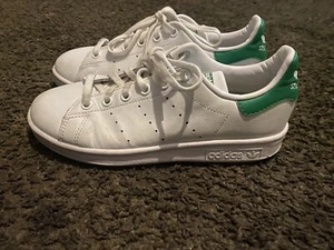 Adidas Stan Smith Originals, Mens size 4, White and Green, Great Condition🔥🔥🔥 - Picture 1 of 11