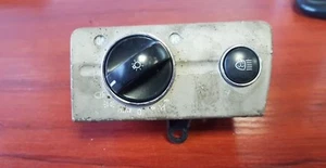 Gruppo interruttore faro Mercedes classe E W211 A2115450404 - Foto 1 di 2